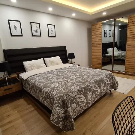 Veranda Hotel 3*